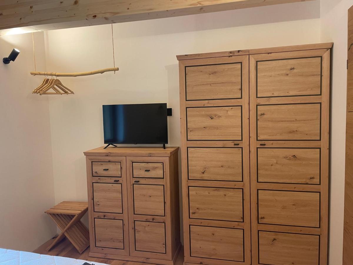 Ferienhaeuser Koralpe Unicorn Village Волфсберг Екстериор снимка